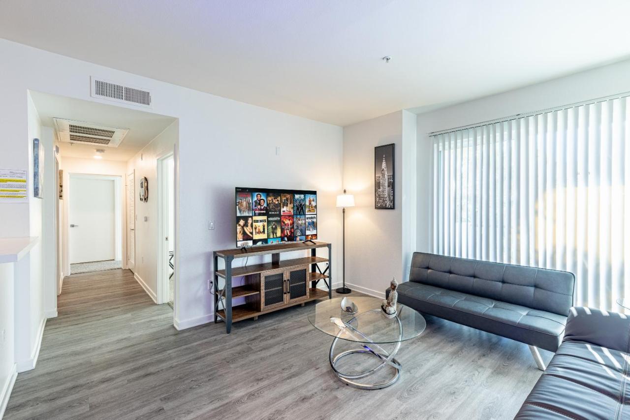 2Br Furnished Apartment On Gordon St Hollywood Apts ロサンゼルス エクステリア 写真